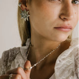 The Hug Earcuff - Silver