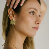The Hug Earcuff - Gold